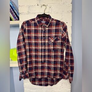 Jachs Girlfriend Shirt Small Red Blue Plaid Long Sleeve Pullover Womens‎